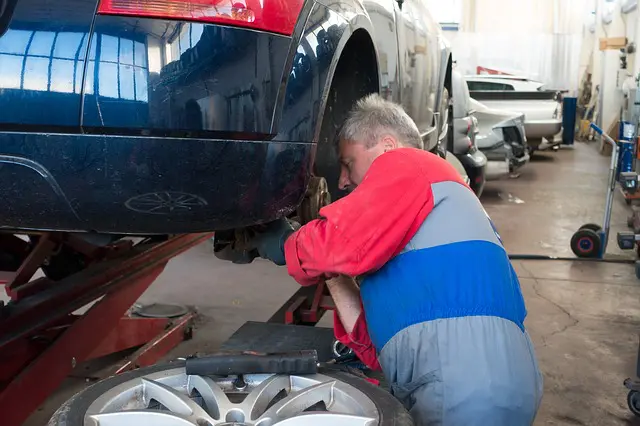 Restwertermittlung unbrauchbar - Schadensersatzpflicht eines Kfz-Sachverständigen