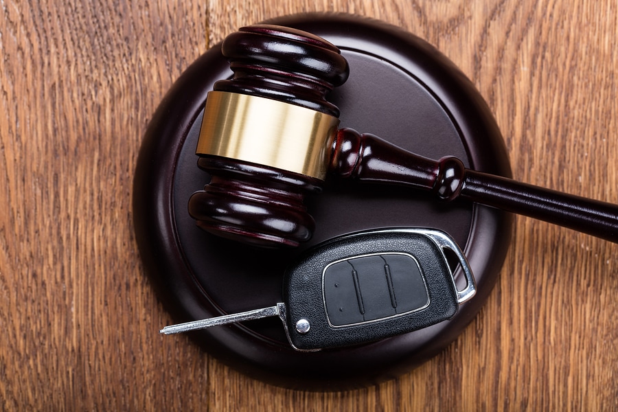 Bindung der Fahrerlaubnisbehörde an strafrichterliche Eignungsbeurteilung