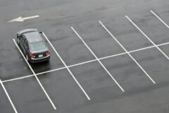 Parkplatzunfall - Vorfahrtregel "rechts vor links"