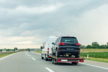 Verkehrsunfall – Angemessenheit von Abschlepp- und Mietwagenkosten