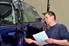 Verkehrsunfall: Sachverständigenhonorar - Erstattungsfähigkeit von Schreibkosten und Fahrtkosten