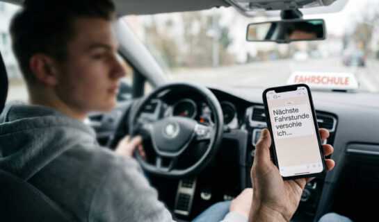 Widerruf der Fahrlehrerlaubnis: WhatsApp-Belästigung reicht
